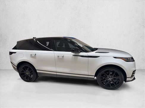 Used 2026 Land Rover Range Rover Velar Dynamic SE AWD/4WD image 4
