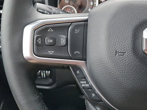 Used 2025 RAM 1500 Big Horn AWD/4WD image 19