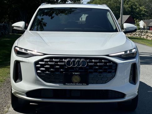 Used 2025 Audi Q5 Premium Plus w/ Premium Plus AWD/4WD image 19