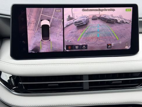 New 2026 INFINITI QX60 Luxe image 15