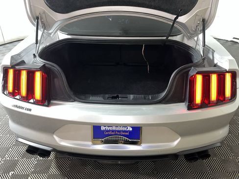 Used 2019 Ford Mustang GT w/ Equipment Group 301A image 27