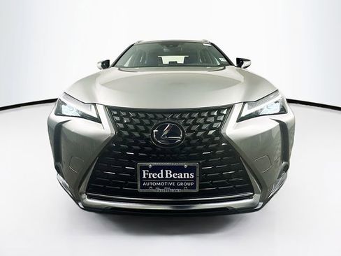 Used 2021 Lexus UX 250h w/ Premium Package image 2