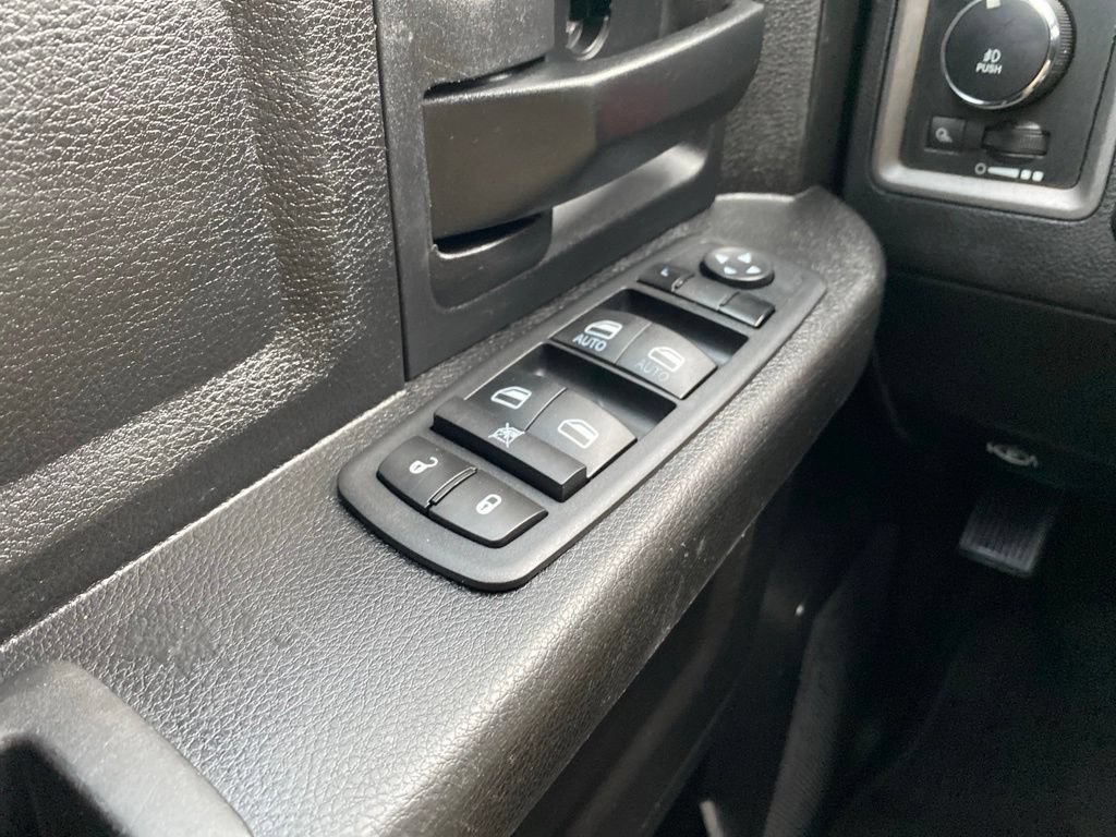 Used 2013 RAM 1500 Express AWD/4WD image 26