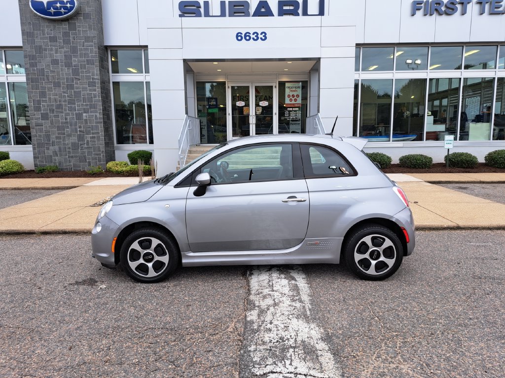 Used 2015 FIAT 500 e FWD image 3