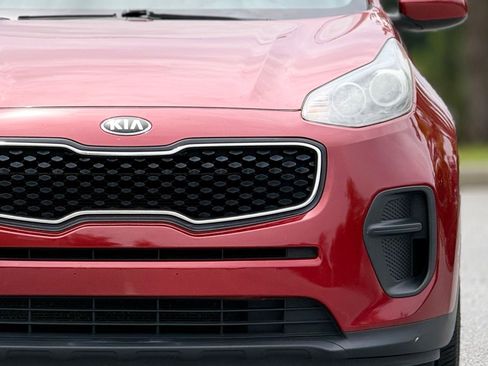 Used 2018 Kia Sportage LX FWD image 15