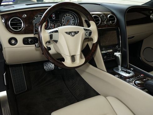 Used 2012 Bentley Continental GT image 8