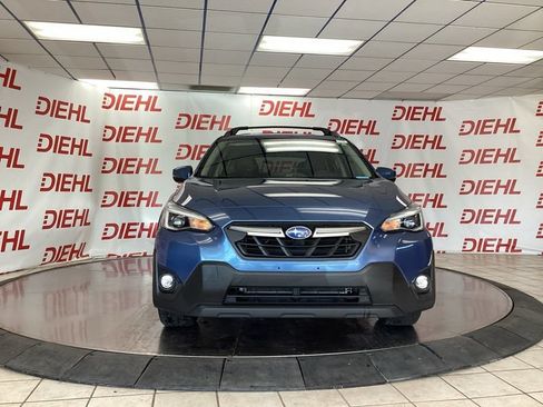 Used 2023 Subaru Crosstrek 2.5i Limited w/ Popular Package #3 AWD/4WD image 2