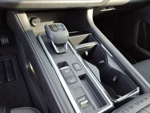 Certified 2022 Nissan Pathfinder S FWD image 11