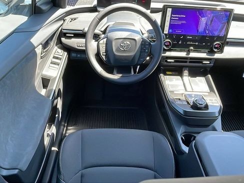 New 2026 Toyota C-HR AWD/4WD image 13