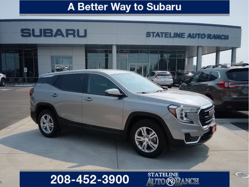 Used 2024 GMC Terrain SLE AWD/4WD image 1