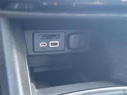 Certified 2022 Chevrolet Bolt LT image 21