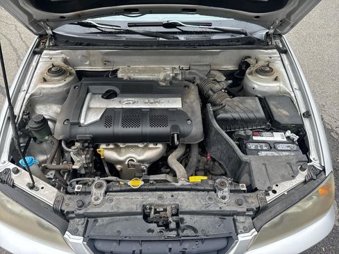 Used 2004 Hyundai Elantra GLS FWD image 19