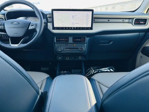 New 2026 Ford Maverick Lariat w/ 4K Tow Package image 31