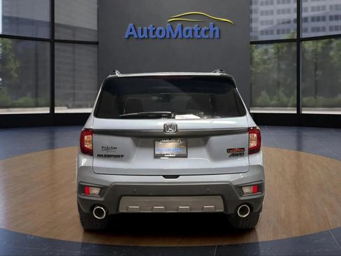 Used 2023 Honda Passport TrailSport image 9