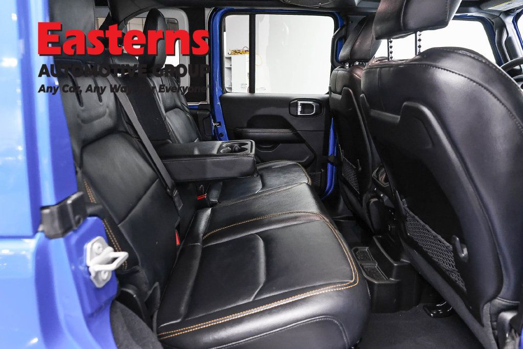 Used 2024 Jeep Wrangler Unlimited Sahara w/ Technology Group AWD/4WD image 25