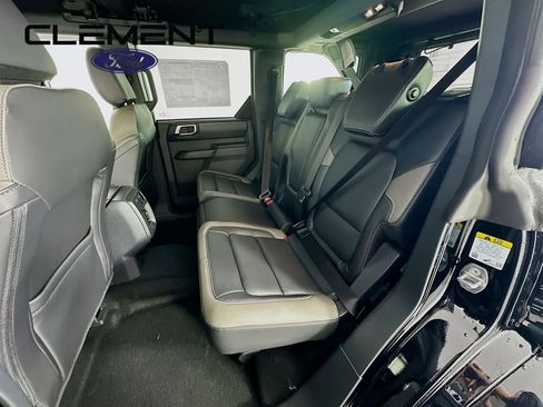 New 2026 Ford Bronco Outer Banks image 28