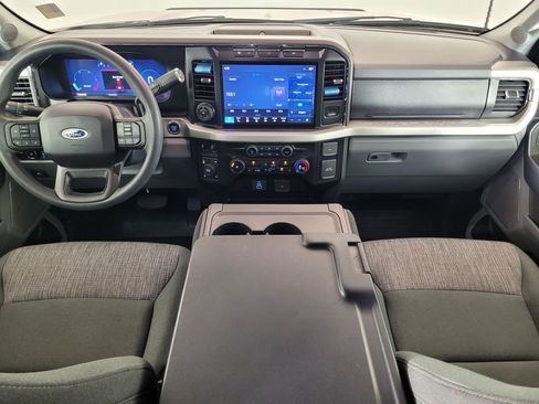 Used 2023 Ford F250 XLT w/ XLT Premium Package AWD/4WD image 23