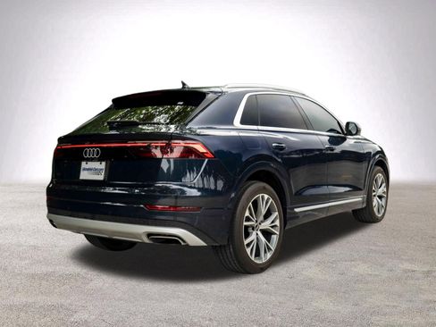 Used 2024 Audi Q8 Premium Plus AWD/4WD image 9