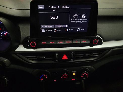 Used 2023 Kia Forte LXS w/ LXS Technology Package image 25