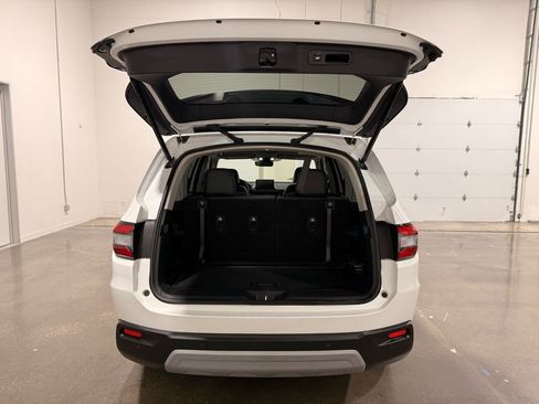 Used 2023 Honda Pilot EX-L image 9