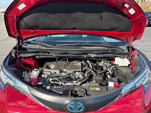 Used 2021 Toyota Sienna XLE image 31