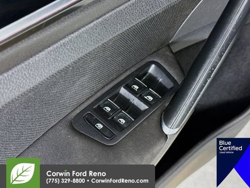 Used 2017 Volkswagen GTI S FWD image 21