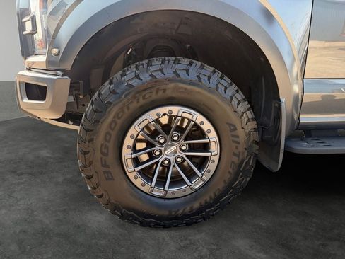 Used 2020 Ford F150 Raptor w/ Equipment Group 802A Luxury AWD/4WD image 4