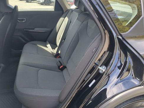 New 2025 Kia K4 LXS image 11