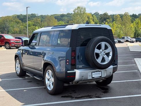 Used 2024 Land Rover Defender 110 S AWD/4WD image 9