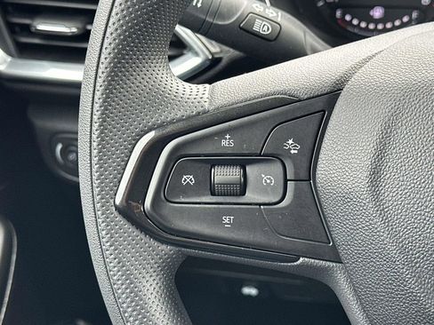 Used 2023 Chevrolet TrailBlazer LT image 23