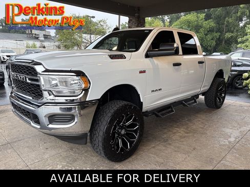 Used 2021 RAM 2500 Tradesman w/ Chrome Appearance Group AWD/4WD image 1