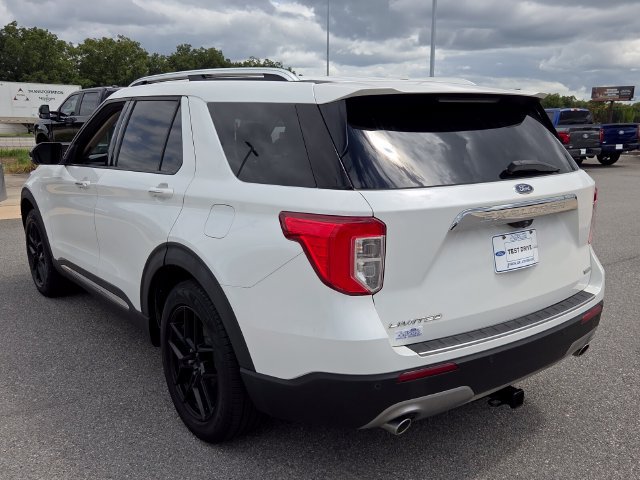 Used 2020 Ford Explorer Limited RWD image 11
