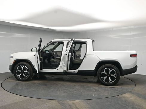 Used 2023 Rivian R1T Adventure image 52