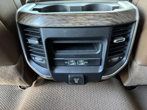 Used 2021 RAM 2500 Laramie image 33