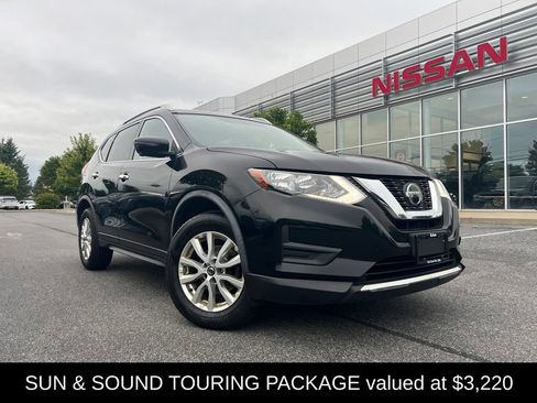 Used 2018 Nissan Rogue SV w/ Sun & Sound Touring Package AWD/4WD image 2