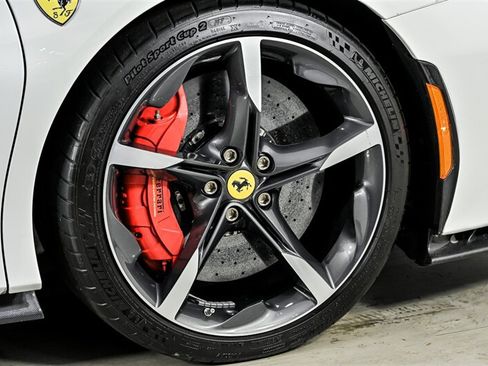 Used 2023 Ferrari SF90 Spider AWD/4WD image 12