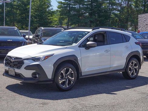 Used 2024 Subaru Crosstrek 2.0i Premium AWD/4WD image 8