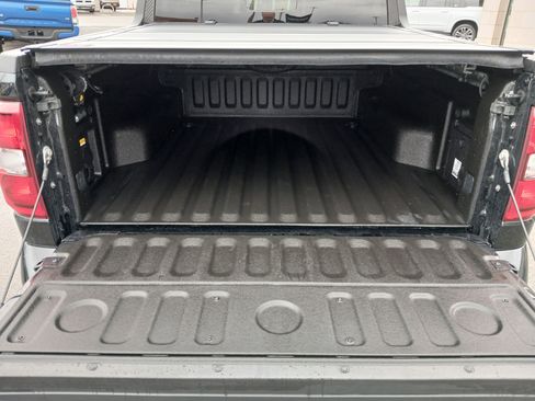 Used 2025 Ford Maverick Lobo image 6