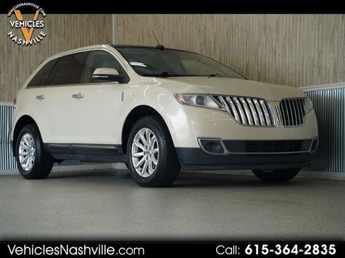 Used 2014 Lincoln MKX FWD w/ Equipment Group 102A image 1