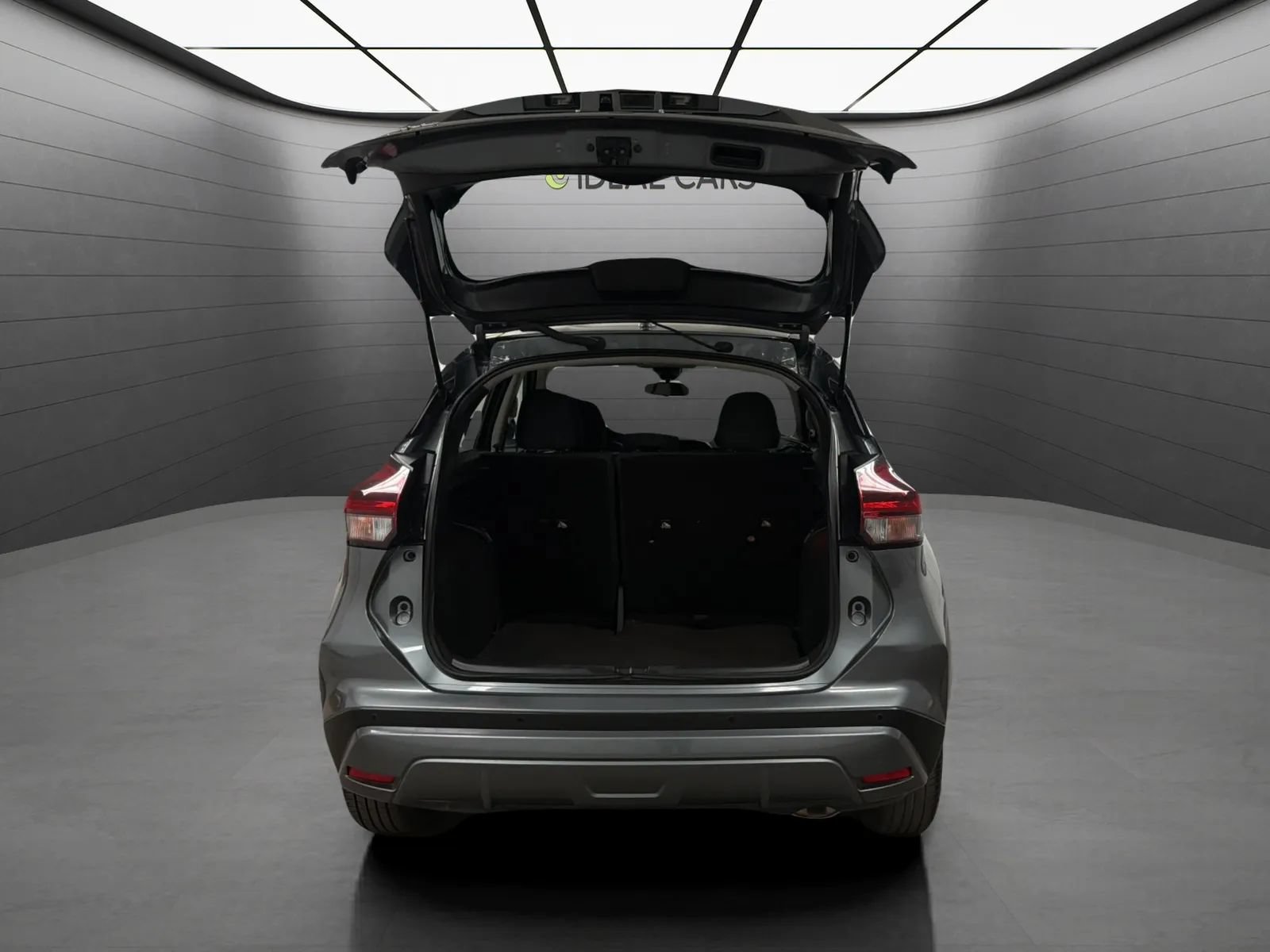 Used 2021 Nissan Kicks S FWD image 20
