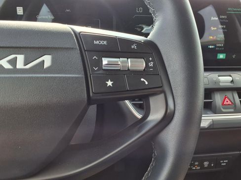 Used 2025 Kia K4 EX FWD image 17