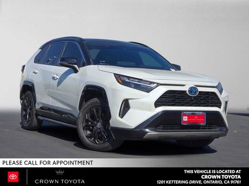 Used 2023 Toyota RAV4 XSE AWD/4WD image 1