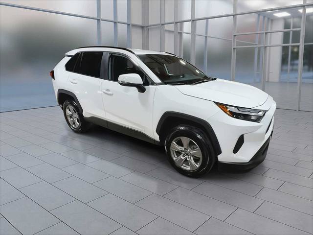 Certified 2025 Toyota RAV4 XLE AWD/4WD image 2