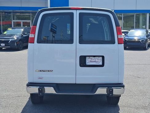 Certified 2024 Chevrolet Express 2500 w/ Driver Convenience Package RWD image 5