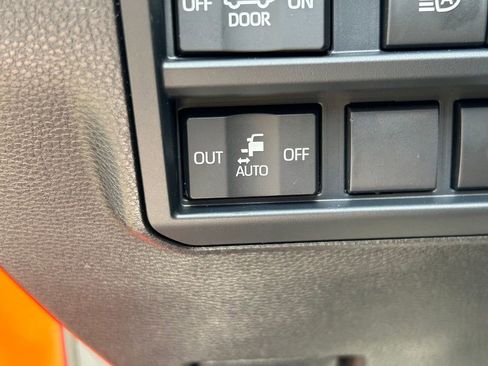New 2026 Toyota Tundra Platinum AWD/4WD image 30
