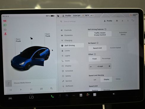 Used 2018 Tesla Model 3 Long Range RWD image 25