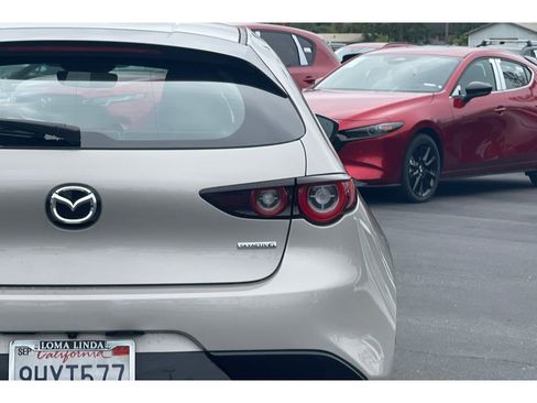 Used 2024 MAZDA MAZDA3 s image 17