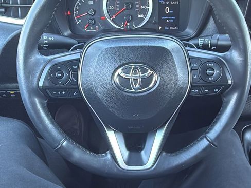 Certified 2022 Toyota Corolla SE w/ SE Premium Package image 12