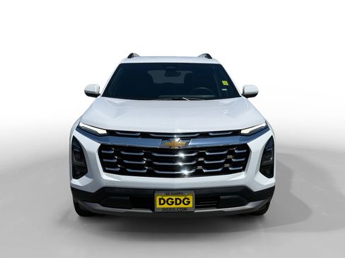 Used 2025 Chevrolet Equinox LT w/ Convenience Package II AWD/4WD image 8