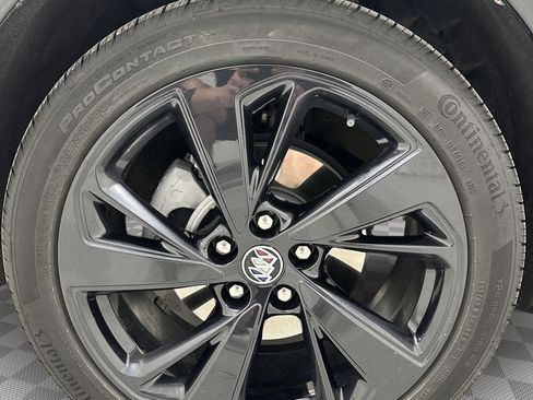Used 2023 Buick Envision Essence w/ Technology Package I AWD/4WD image 33